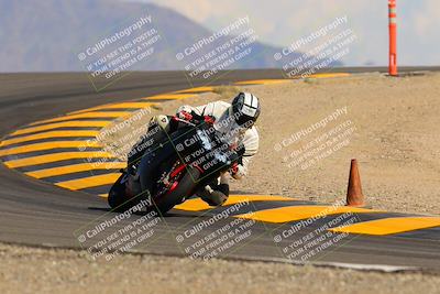 media/Oct-03-2022-Moto Forza (Mon) [[5f077a3730]]/Advanced Group/Session 5 (Turn 12)/